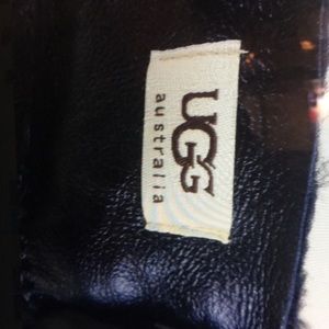 Ugg leather black large gloves
